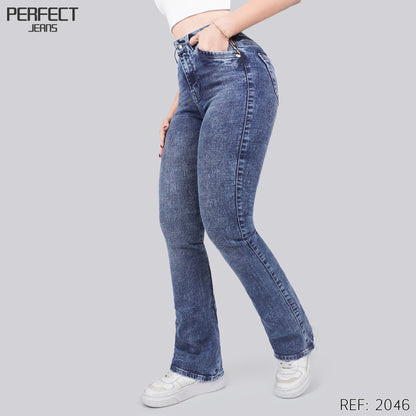 Jeans Skinny Flare Tiro Alto 2046