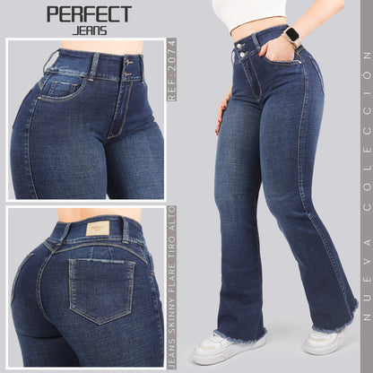 Jeans Skinny Flare Tiro Alto 2074