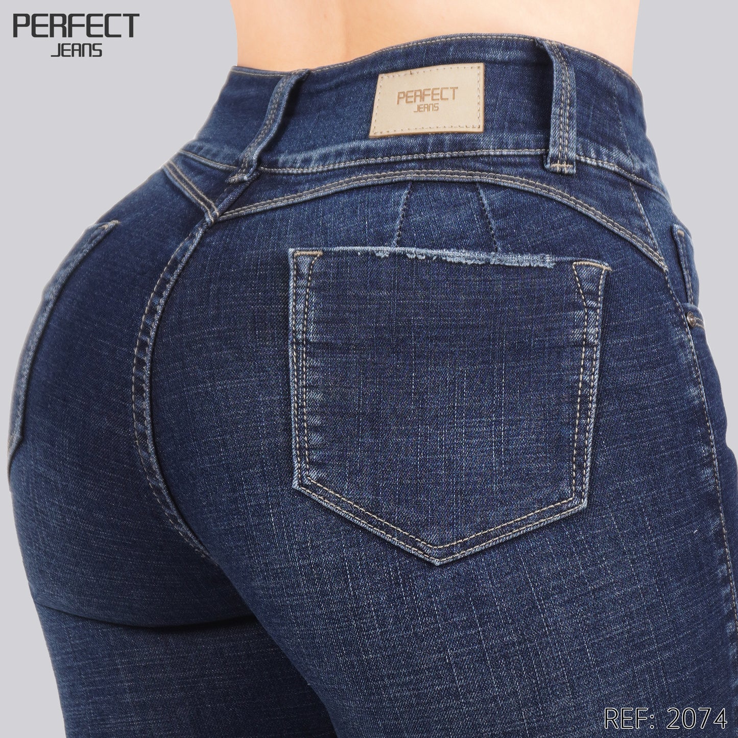 Jeans Skinny Flare Tiro Alto 2074