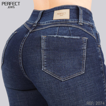 Jeans Skinny Flare Tiro Alto 2074