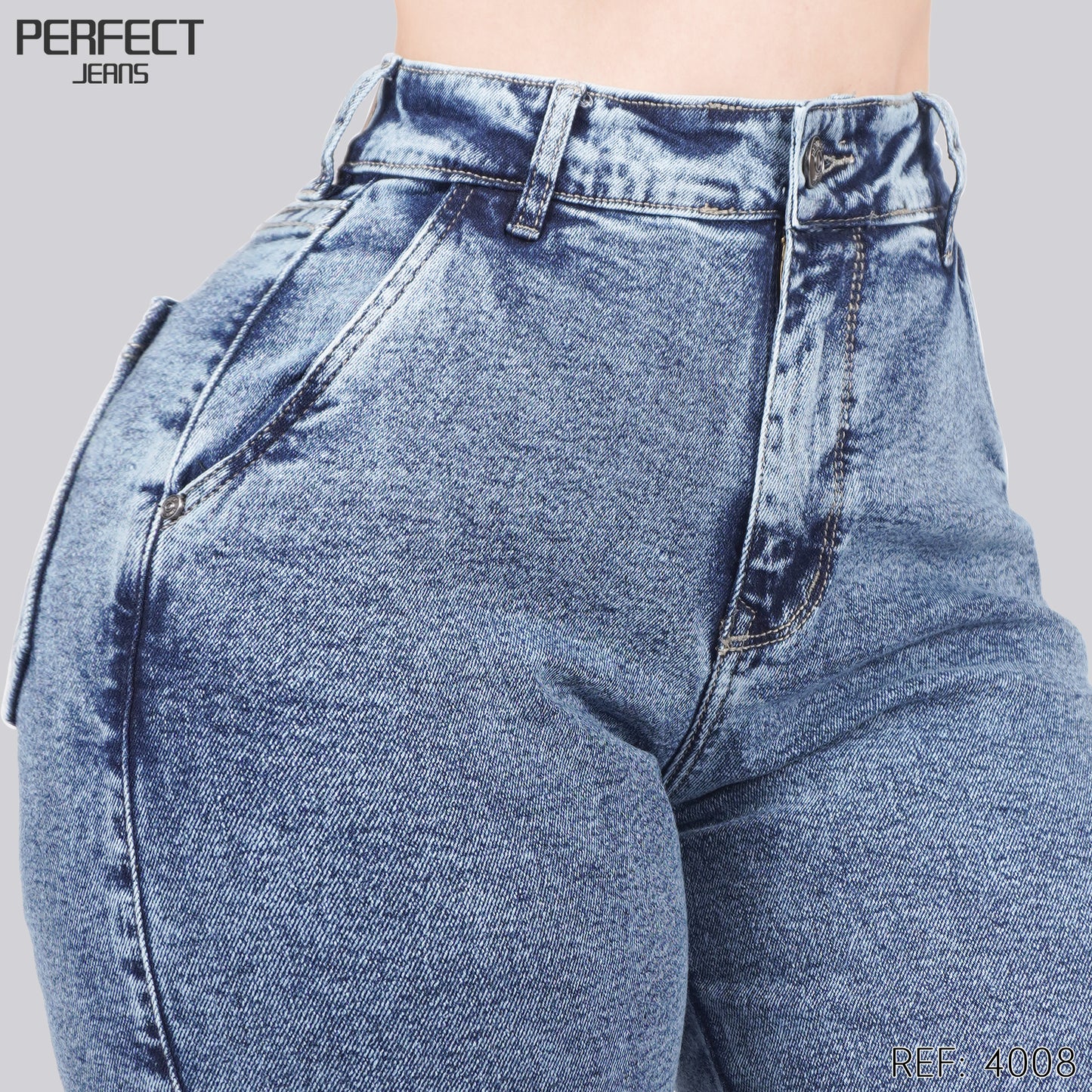 Jeans Mom Fit Tiro Alto 4008